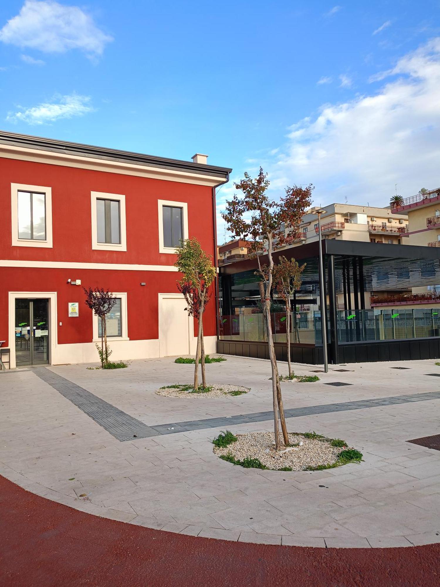 Kimia Home, Centro Модуньо Екстериор снимка