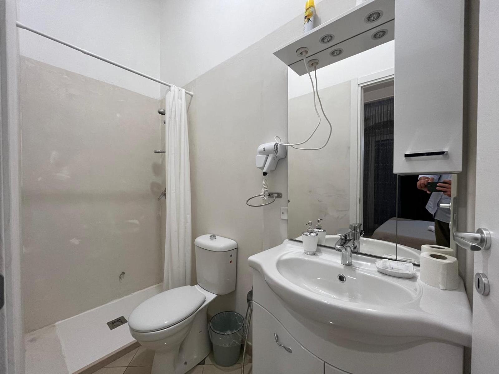 Kimia Home, Centro Модуньо Екстериор снимка